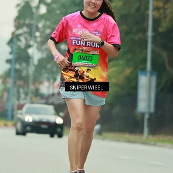 Runner Photo 7041113