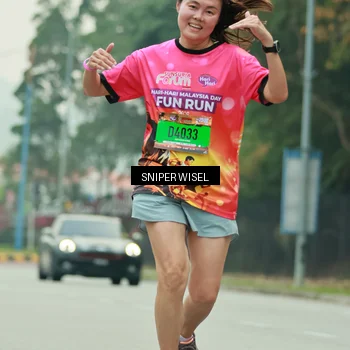 Runner Photo 7041117