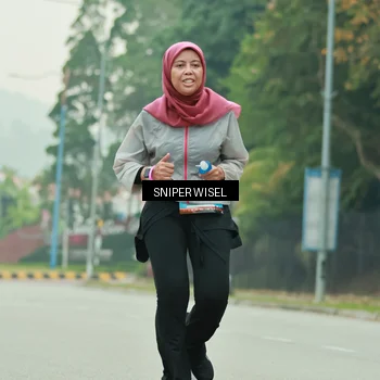 Runner Photo 7041125