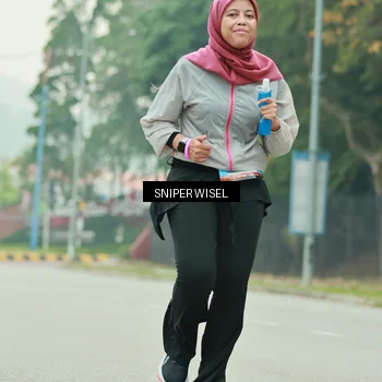 Runner Photo 7041132