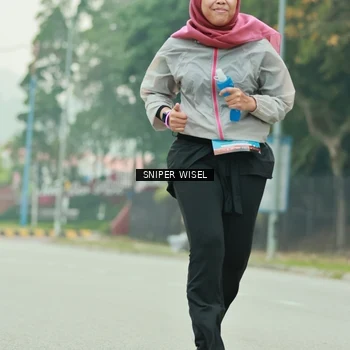 Runner Photo 7041140