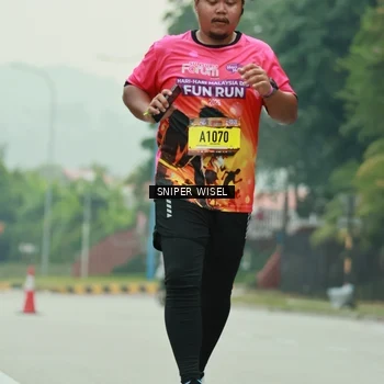 Runner Photo 7041156