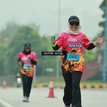Runner Photo 7041165