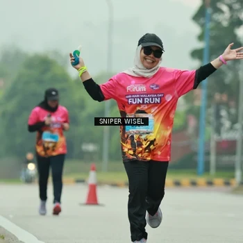 Runner Photo 7041170
