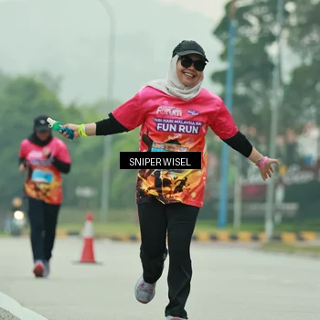 Runner Photo 7041180