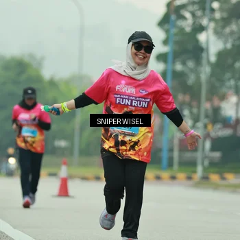 Runner Photo 7041181