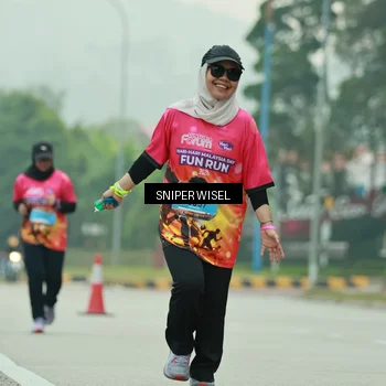 Runner Photo 7041183