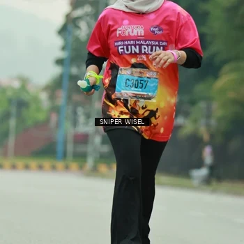 Runner Photo 7041205