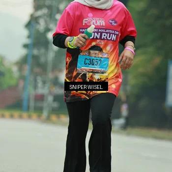 Runner Photo 7041215