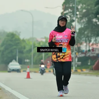 Runner Photo 7041221
