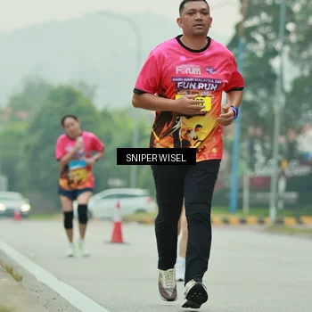 Runner Photo 7041281