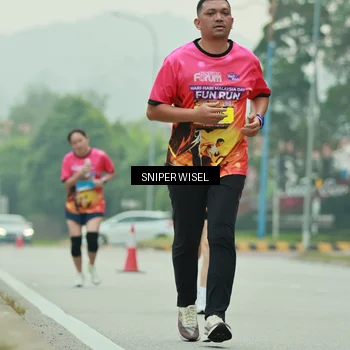 Runner Photo 7041286