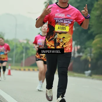 Runner Photo 7041293
