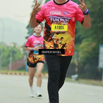 Runner Photo 7041304