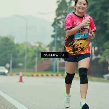 Runner Photo 7041335