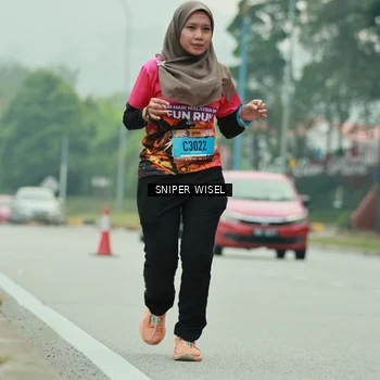 Runner Photo 7041355