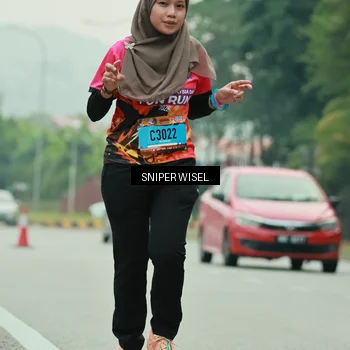 Runner Photo 7041363