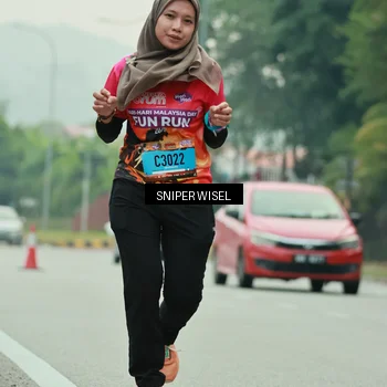 Runner Photo 7041364