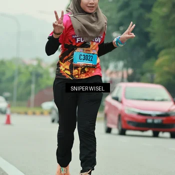 Runner Photo 7041368