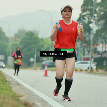 Runner Photo 7041382