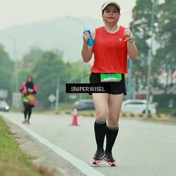 Runner Photo 7041387