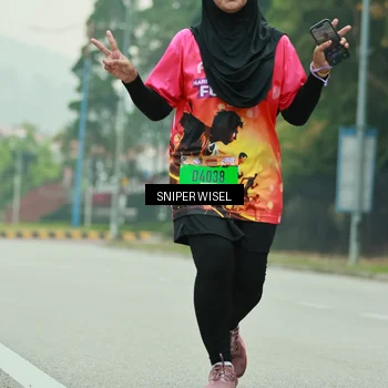 Runner Photo 7041411