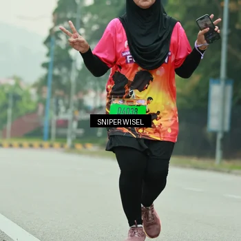 Runner Photo 7041413