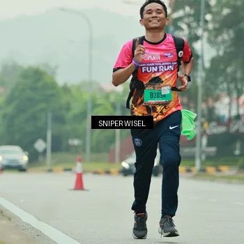Runner Photo 7041438