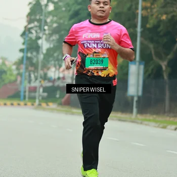 Runner Photo 7041473