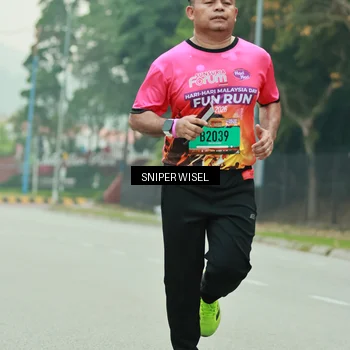 Runner Photo 7041476