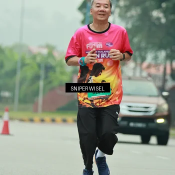 Runner Photo 7041499