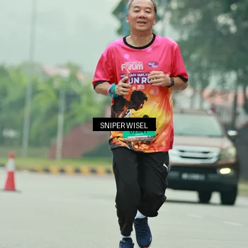 Runner Photo 7041507