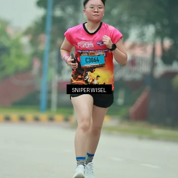Runner Photo 7041525