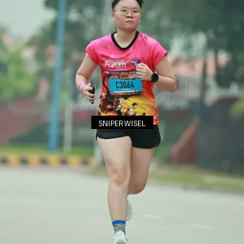 Runner Photo 7041532