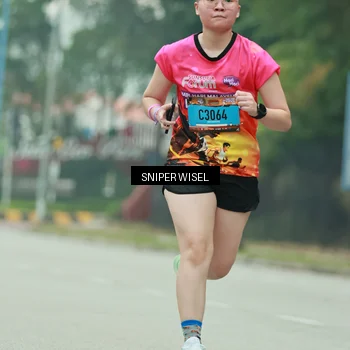 Runner Photo 7041537