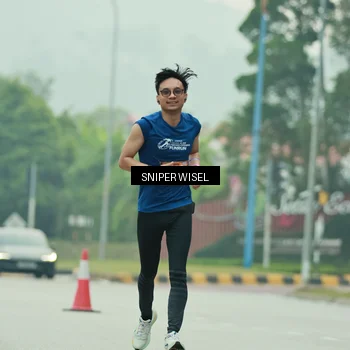 Runner Photo 7041553