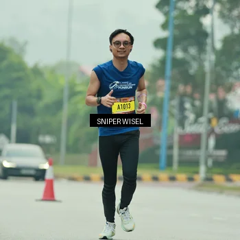 Runner Photo 7041554