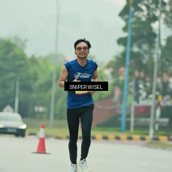 Runner Photo 7041555