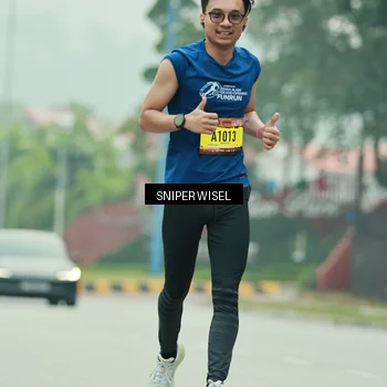 Runner Photo 7041563
