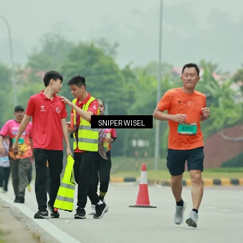 Runner Photo 7041596