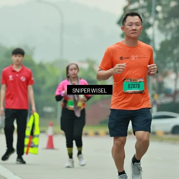 Runner Photo 7041603