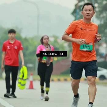 Runner Photo 7041609