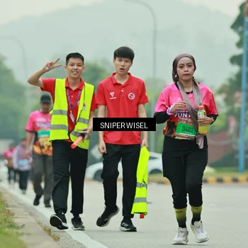 Runner Photo 7041611