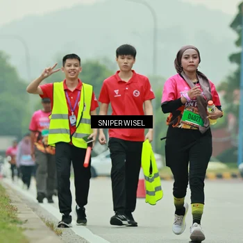 Runner Photo 7041614