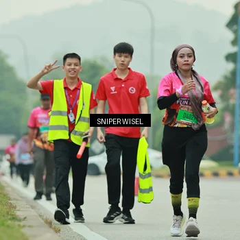 Runner Photo 7041616