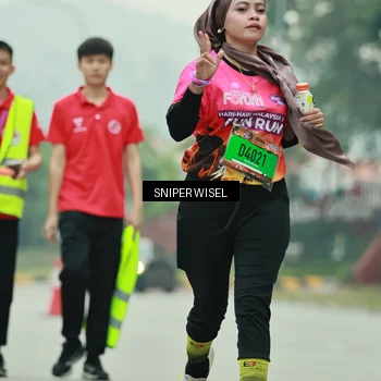 Runner Photo 7041621