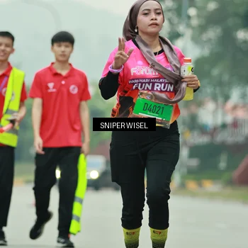 Runner Photo 7041626