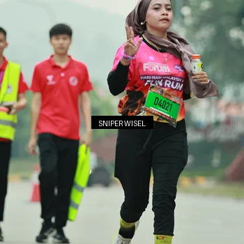 Runner Photo 7041628