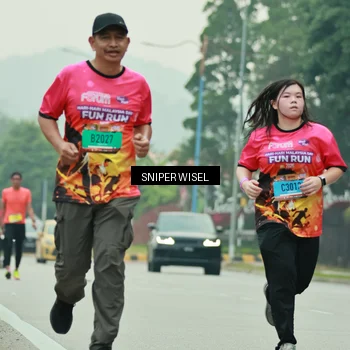 Runner Photo 7041651