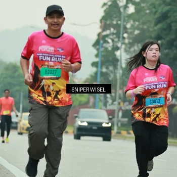 Runner Photo 7041657